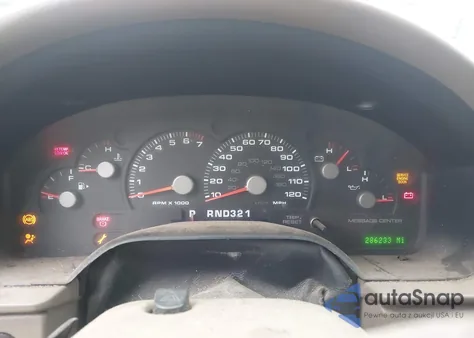 2004 Ford Explorer Eddie Bauer z USA, uszkodzony, nr VIN 1FMZU64W54UA16346